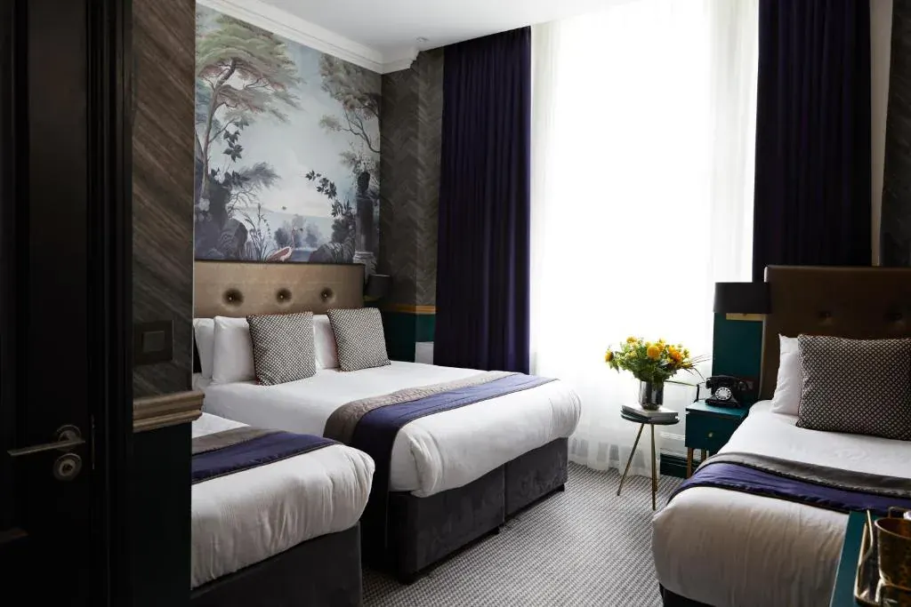 The Portico Hotel – Thames Path accommodation